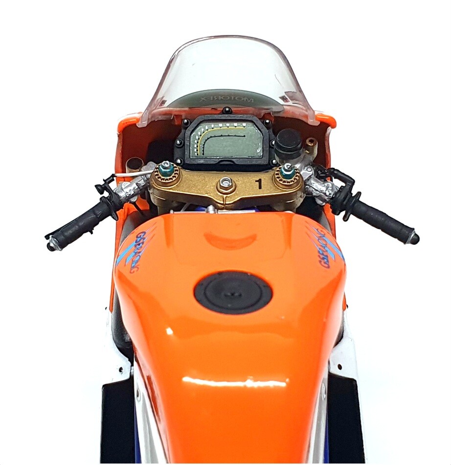Minichamps 1/12 Scale 122 021200 - Ducati 998 F01 2002 Minichamps 1/12 Scale 122 021200 - Ducati 998 F01 2002