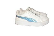 Children's PUMA sneaker size 5