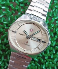 NICE & RARE VINTAGE RADO STARFIRE AUTOMATIC 25 JEWELS SWISS MADE WATCH
