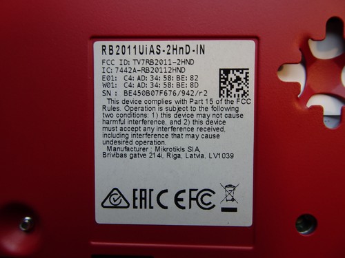 MikroTik RB2011iLS-IN 10 Ethernet Ports Router - Red - Afbeelding 4 van 4