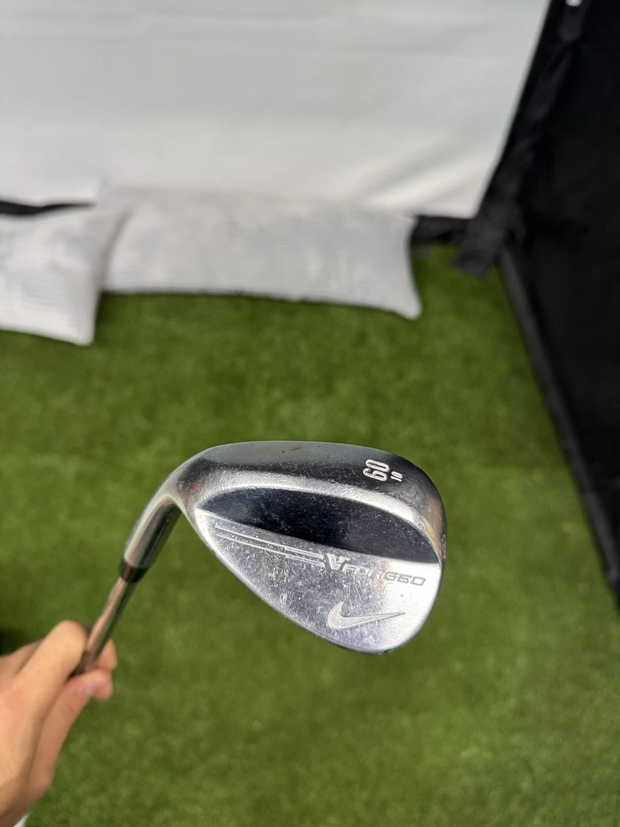 ナイキVR レフティー　ウェッジ Nike V-REV Grooves Dual Sole 56* Sand Wedge 56-10 w/ Steel Dynamic