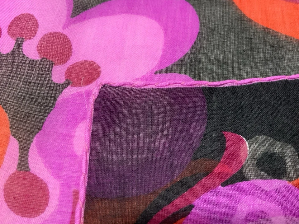 Precioso cuadrado de bolsillo italiano con flores rosas mezcla de algodón sin marca PGC Foto 4 de 4