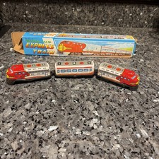 Vintage Bai Bao Wind Up Toy Train Locomotives Tinplate Clockwork