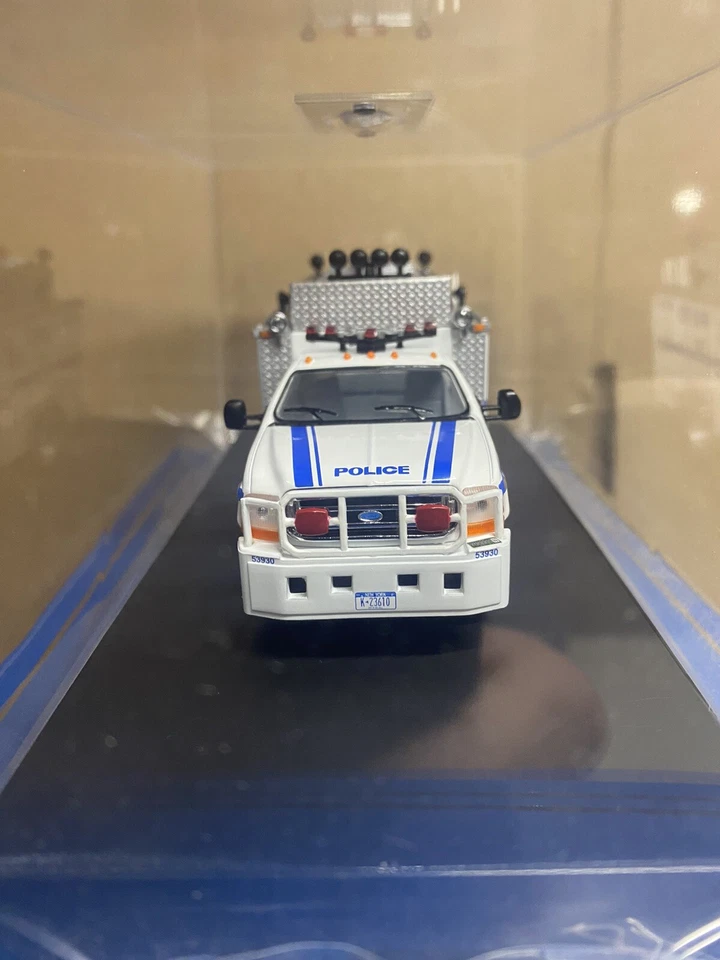 Code 3 2006 Port Authority Police NY/NJ Emergency Service #12553 - Image 3 of 4