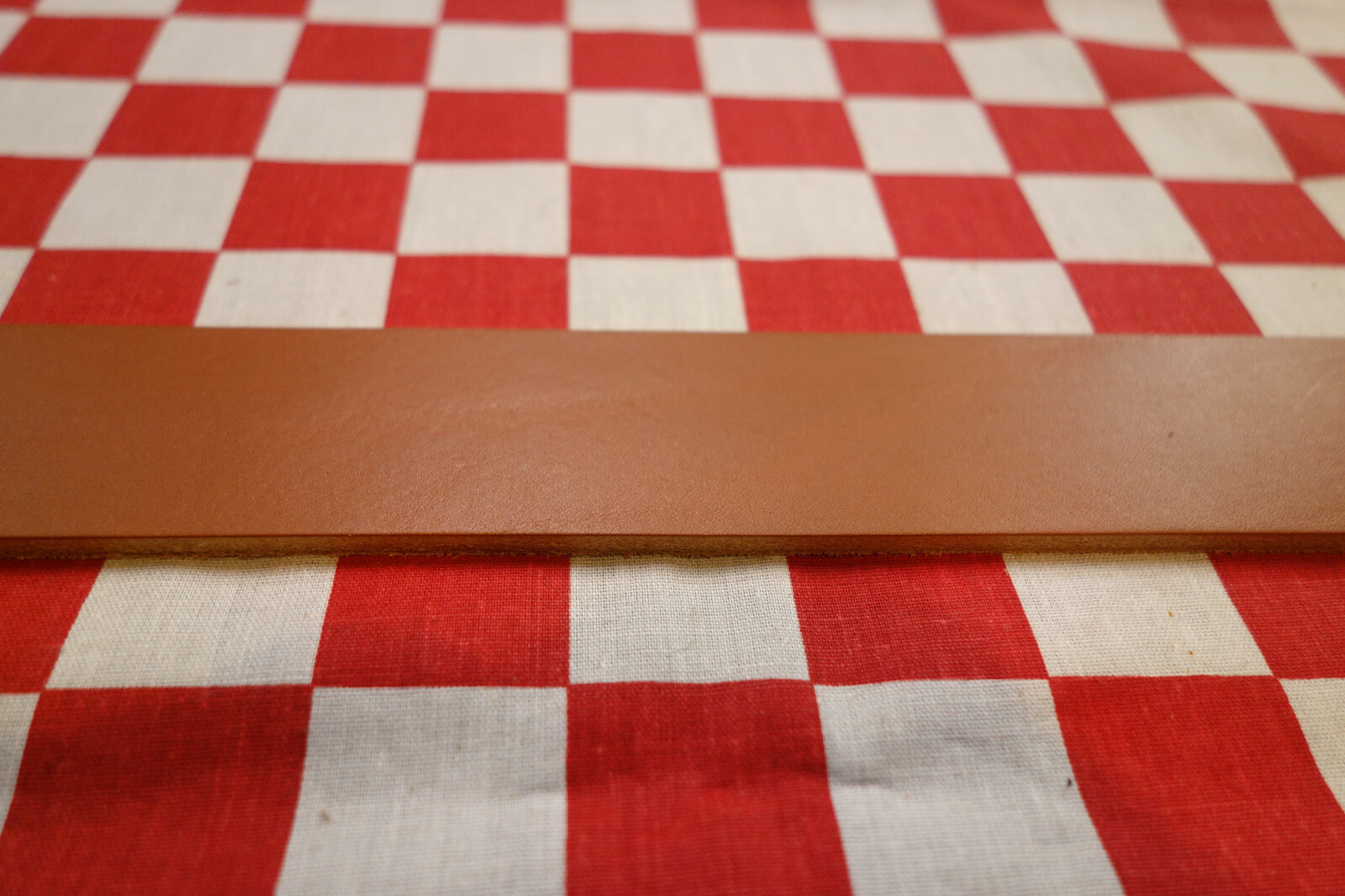 SADDLETAN LATIGO LEATHER STRAP, STRIP, 4 BELT, PROJECT, MANY SIZES