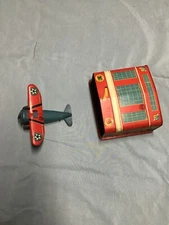 Vintage Marx Tin Toy Airplane Aircraft Toy Q-65 And Aircraft Hangar
