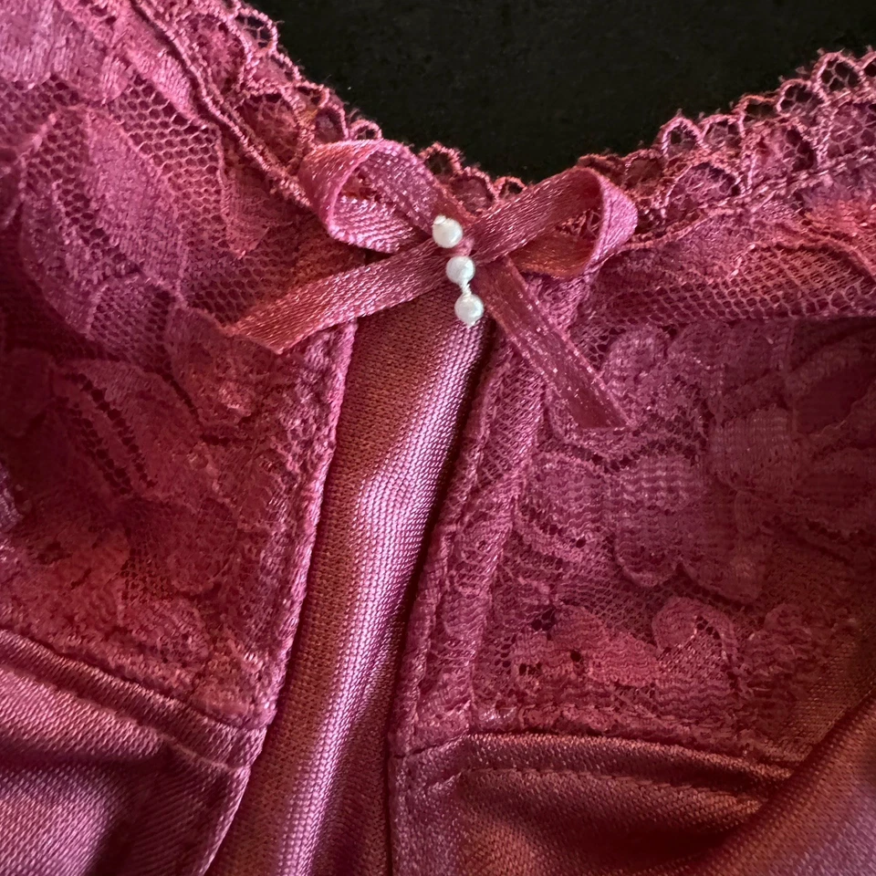 Sujetador Amoena Nancy SB sin cables post mastectomía pícaro oscuro malva talla 36D Foto 2 de 4