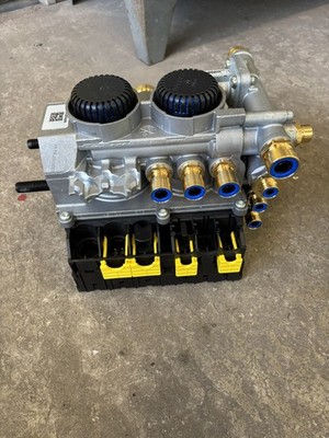 21  Fittinge Anschlussstücke für WABCO EBS-Trailer Modulator 24V TEBS E mit PEM 