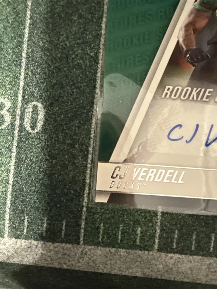 CJ Verdell 2022 Panini Chronicles Threads Rookie Signatures RC - Image 2 of 4
