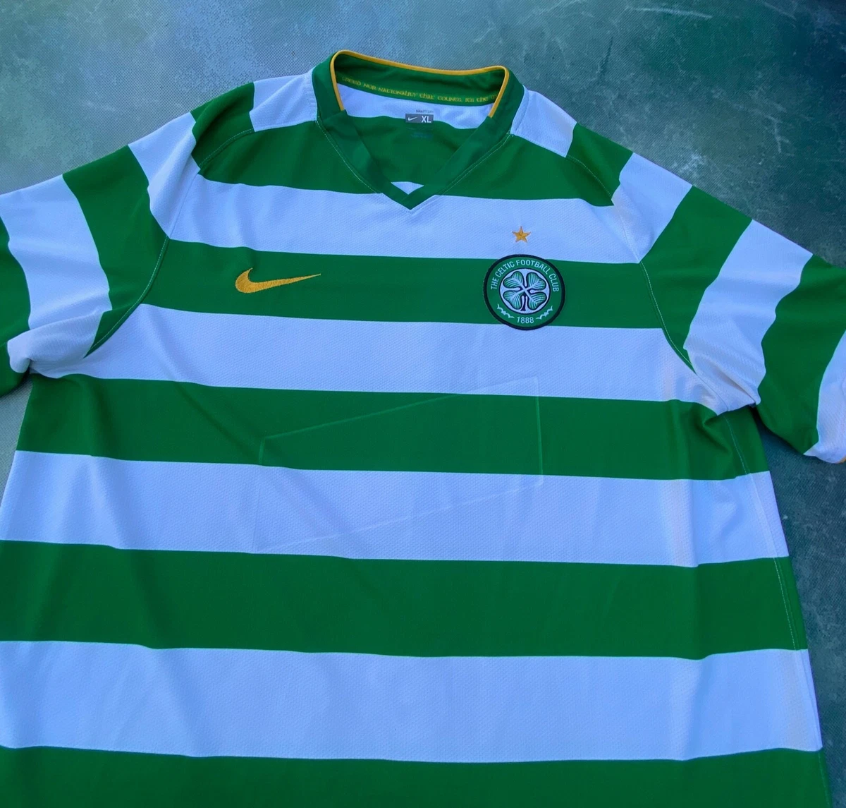 Celtic clearance nike kit