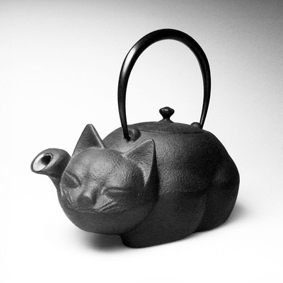Cat Teapot Kuroneko Nanbu Ironware Lucky Cat Japan Souvenir Cat Goods Gif No.218