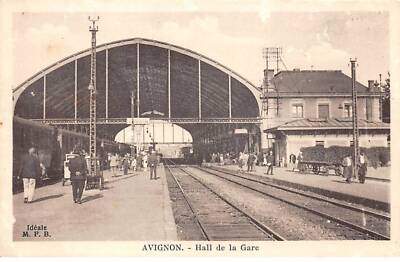 84 - AVIGNON - SAN67493 - Hall de la Gare