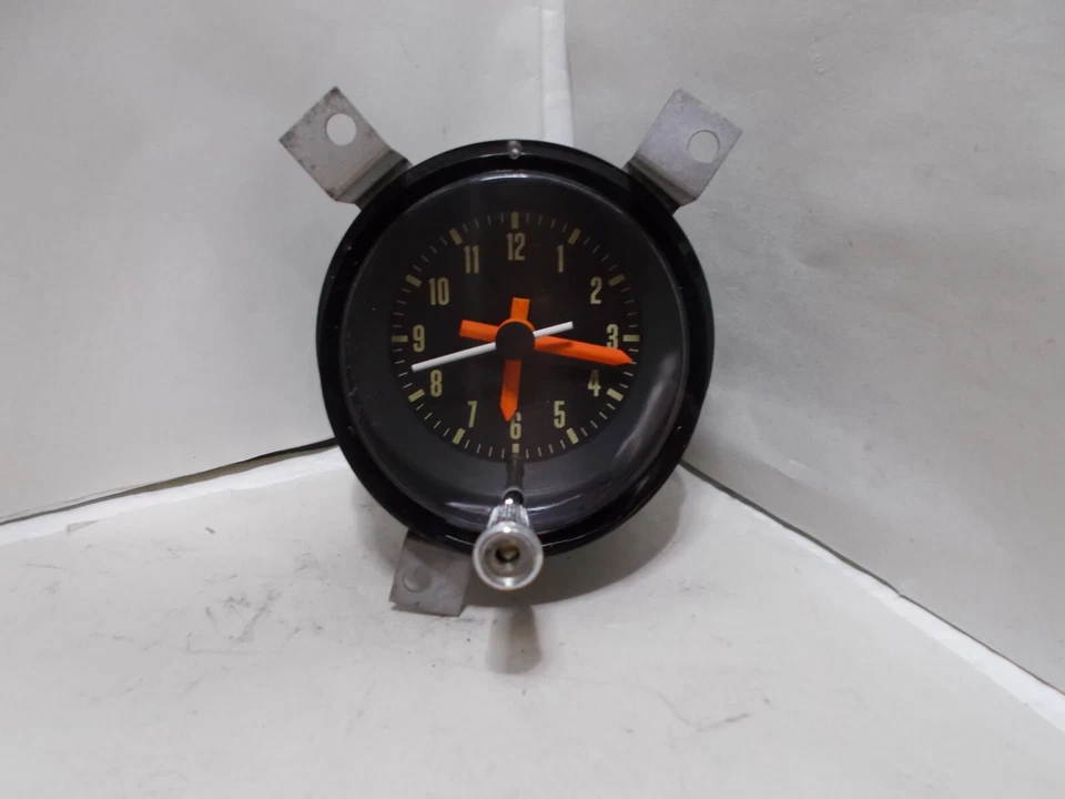 Restored Dodge Truck Clock Ramcharger 1974 1975 1976 1977 1978 1979 1980 Foto 2 de 4