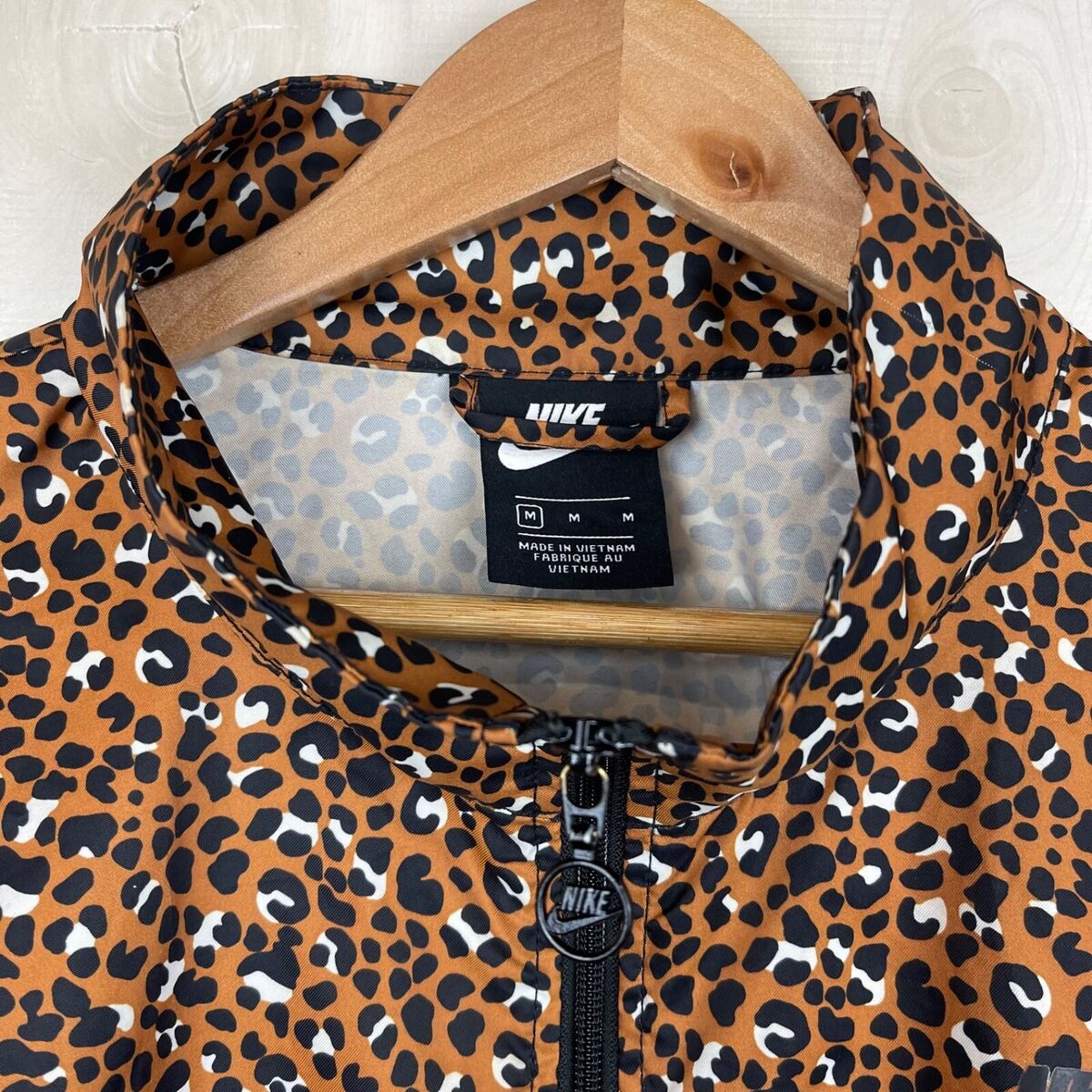 Nike Sportswear NSW Women's Full Zip Woven Jacket Leopard Nike Sportswear NSW Women's Full Zip Woven Jacket Leopard