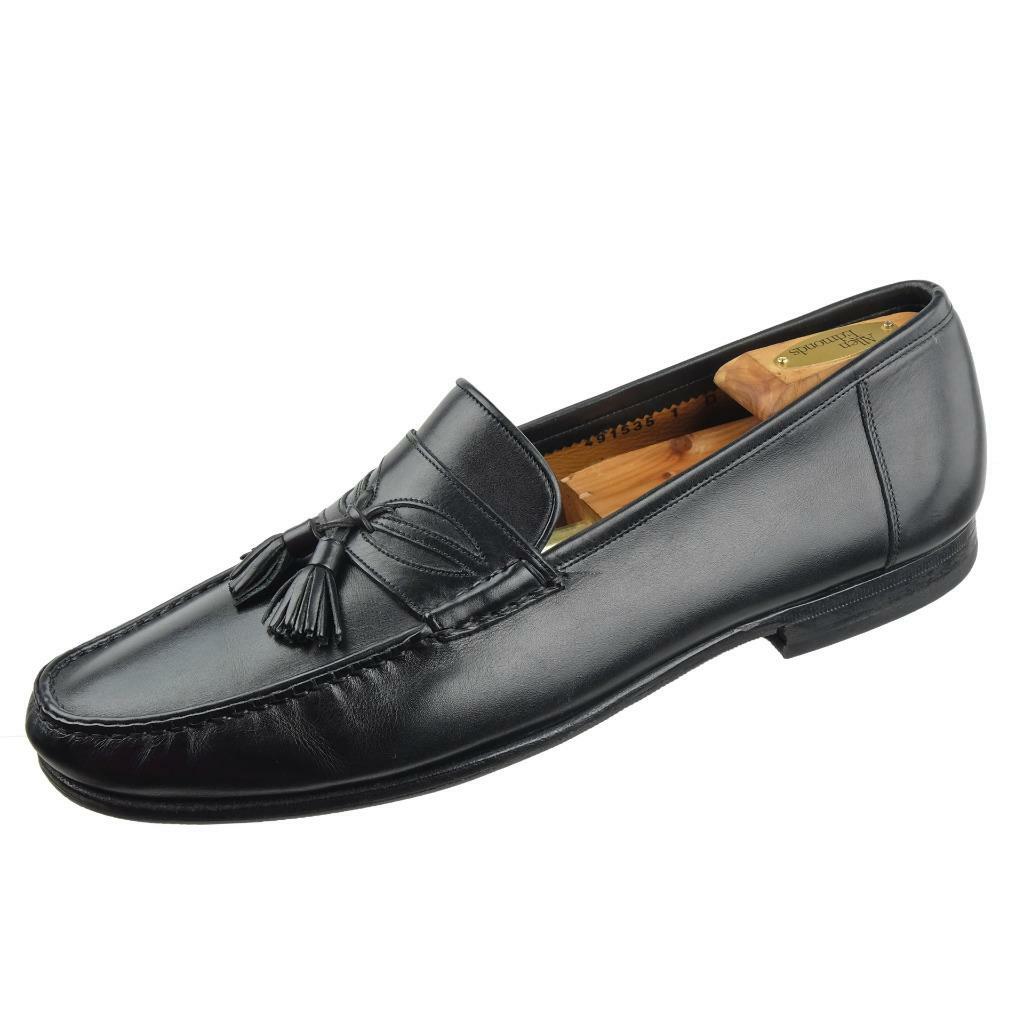 Santoni Black Leather Tassel Loafers 19558764_44348978_600.jpg main image 3