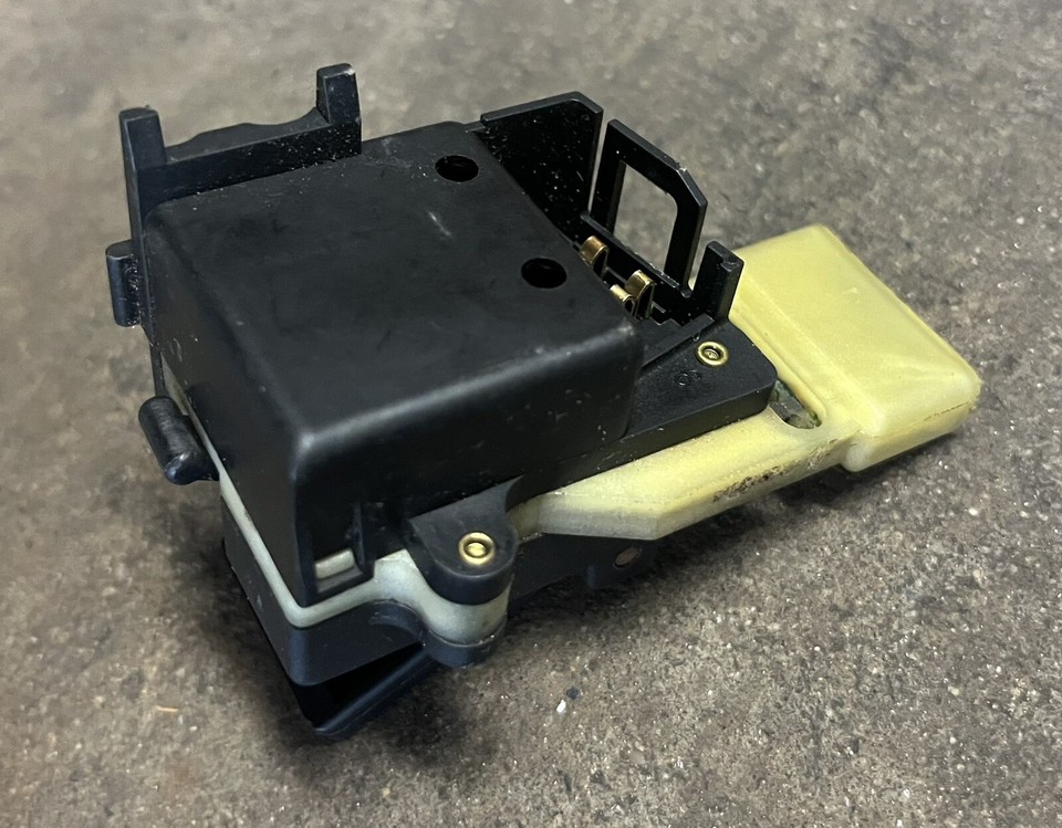 🔥CADILLAC LINCOLN TRUNK LID POWER PULL DOWN MOTOR RELAY REVERSE SWITCH