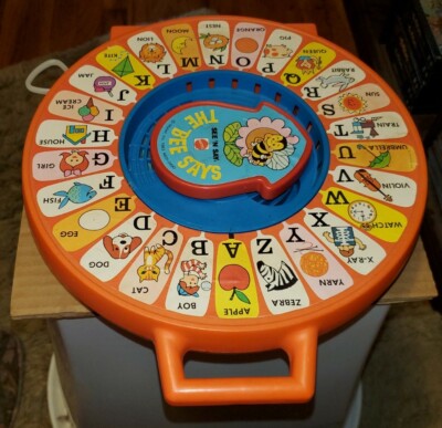 1983 vintage Mattel SEE N' SAY The bee says working kids toy