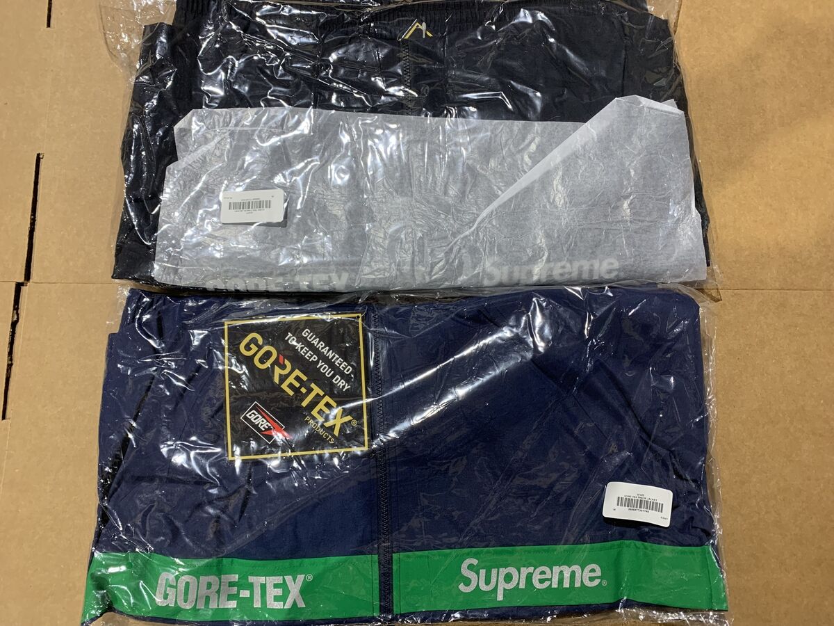 Supreme Gore-Tex Track Jacket Navy Black F/W 18 | eBay Supreme Gore-Tex Track Jacket Navy Black F/W 18 | eBay