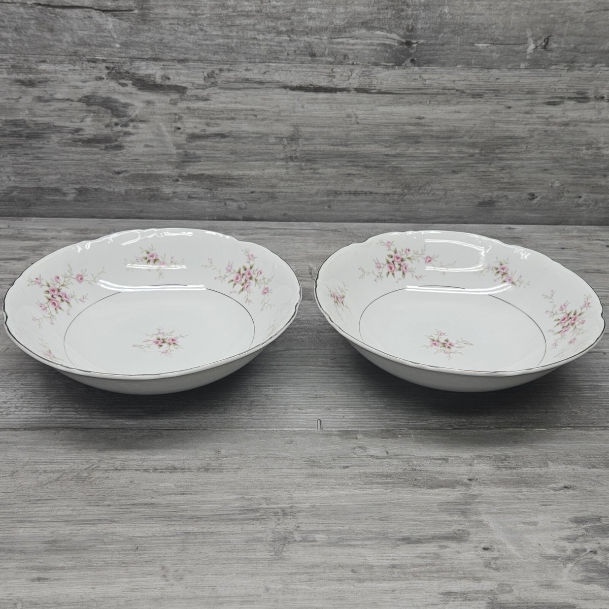 Mikasa Fine China VERSAILLES 9344 Vegetable Serving Bowl 9 1/4