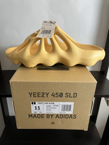 DS Men Sz11 - Yeezy Slide 450 Cream GZ9864