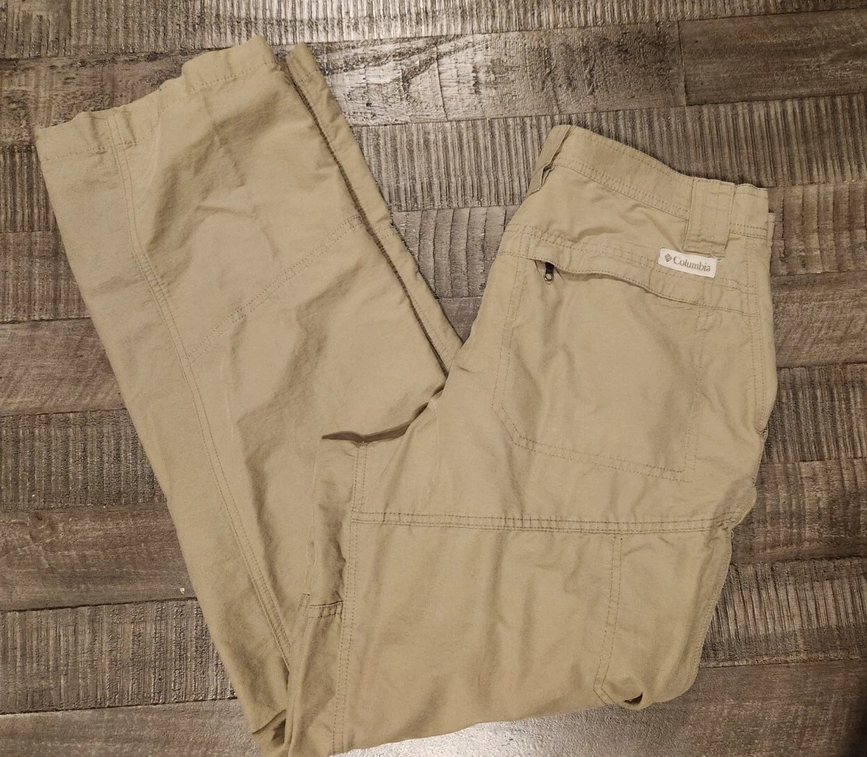 Columbia Hiking Pants Men Size 32 Inseam 31in. Khaki