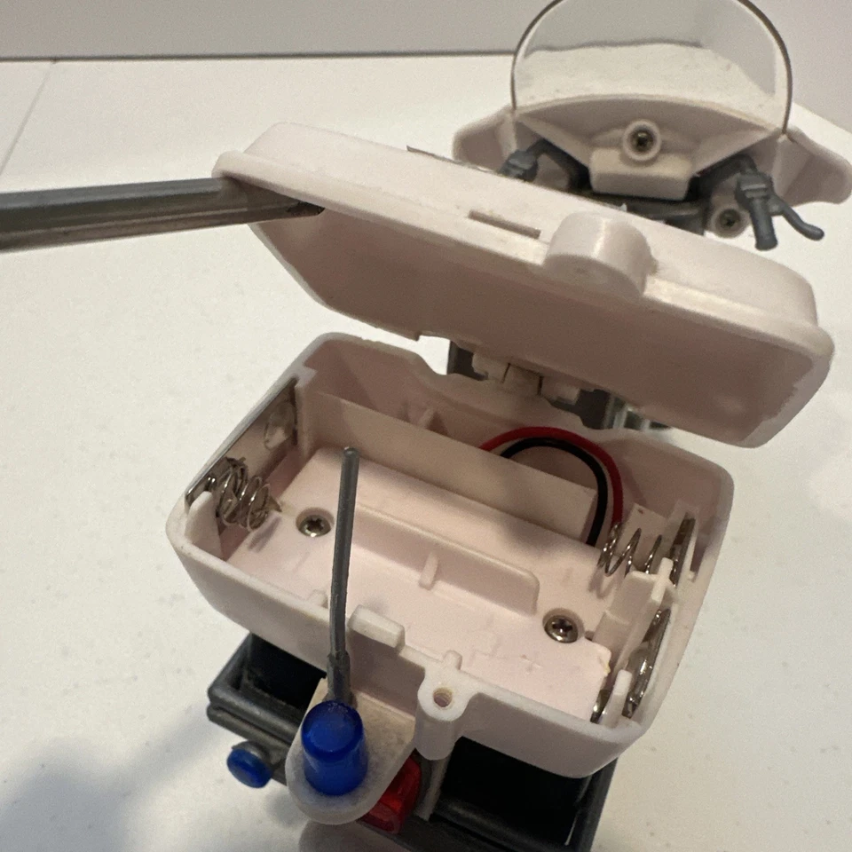 Figura de motocicleta de plástico Metro Police Unit 208 años 60 pegatinas originales probadas Foto 4 de 4