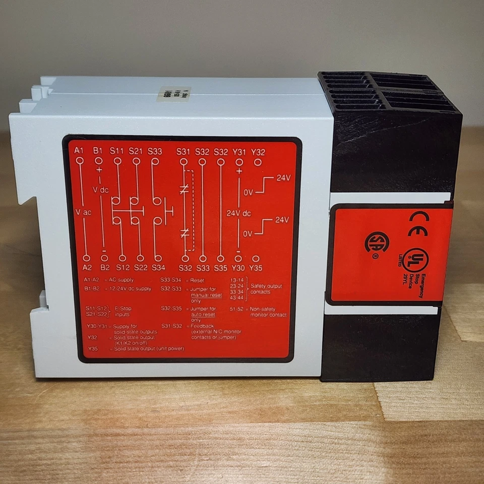 Relé de seguridad Banner ES-UA-5A Foto 2 de 4