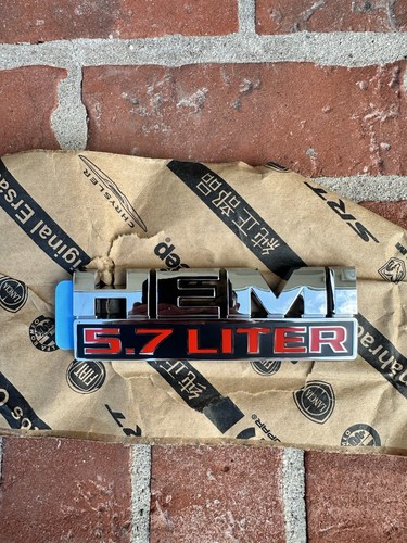 DODGE RAM 1500 2500 3500 2013-2020 HEMI 5.7 LITER FENDER USED EMBLEMS 68149700AB - Bild 3 von 8