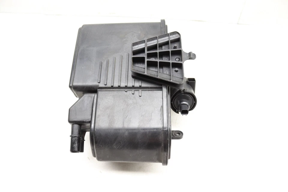 Mercedes-Benz Gla250 2019-2020 2,0 L - bote de carbón evap de combustible 2464700059 Foto 3 de 4