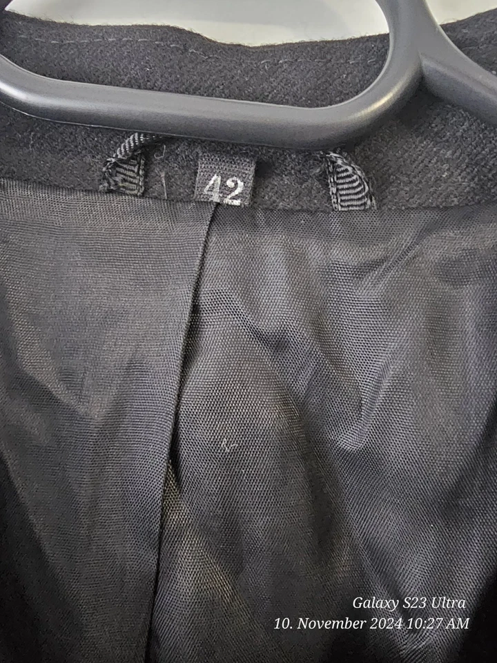 Ungetragener Mantel von Canva C&A für Damen. Topzustand. Eher Eine M statt L. - Bild 4 von 4