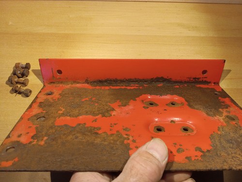 Gravely Battery Tray Removed From a 8122 Gravely Used - Picture 4 of 6