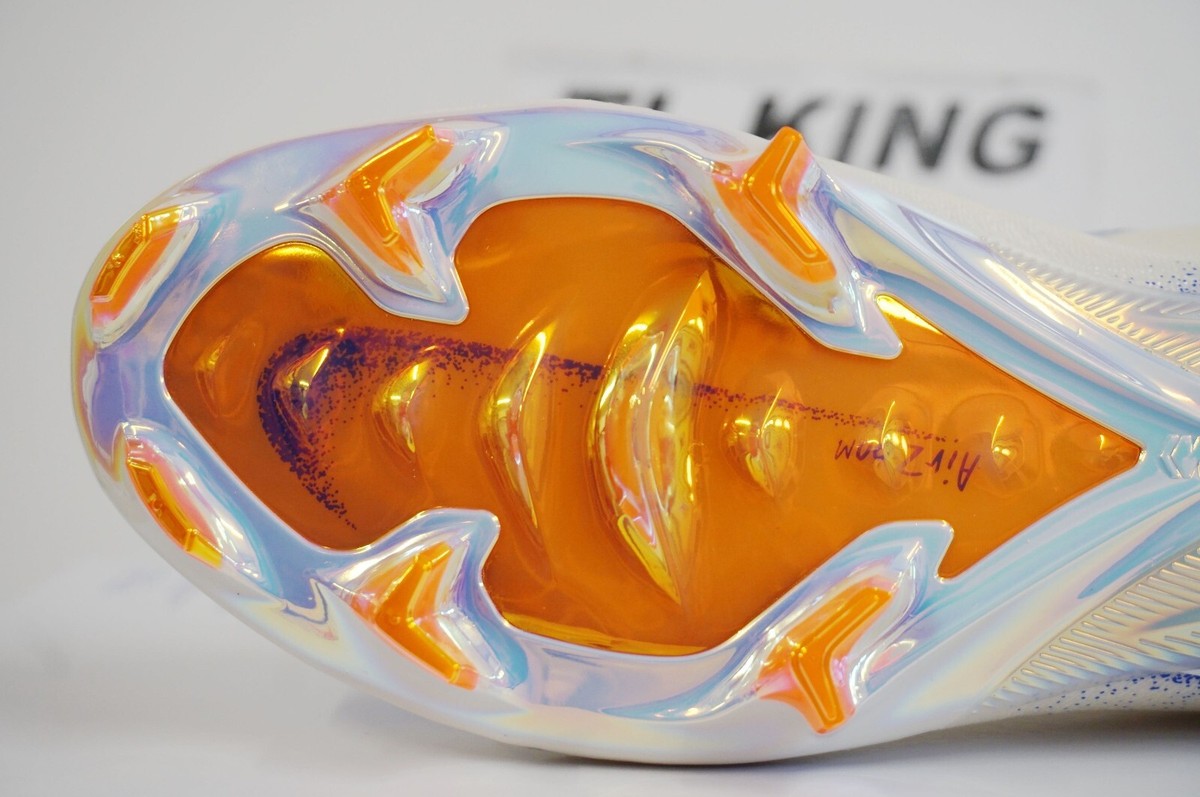 Top4running Unisport Nike Air Zoom Vomero 12 Men's Running Shoe