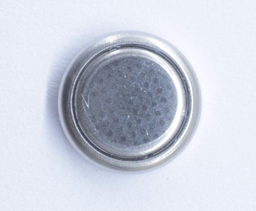 Un Condensatore Da 3,5 NF Viene Caricato Completamente Con Una Batteria Di 15 V E Poi Viene Collegato A Un Solenoide Con Coefficiente Pari A 12 H - Foto 9