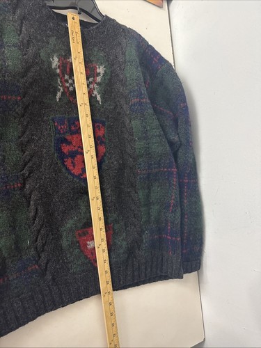 WOOLRICH men's XL Green 100% Crew Sweater VTG Dragon Shield Emblem Medieval - Picture 15 of 20