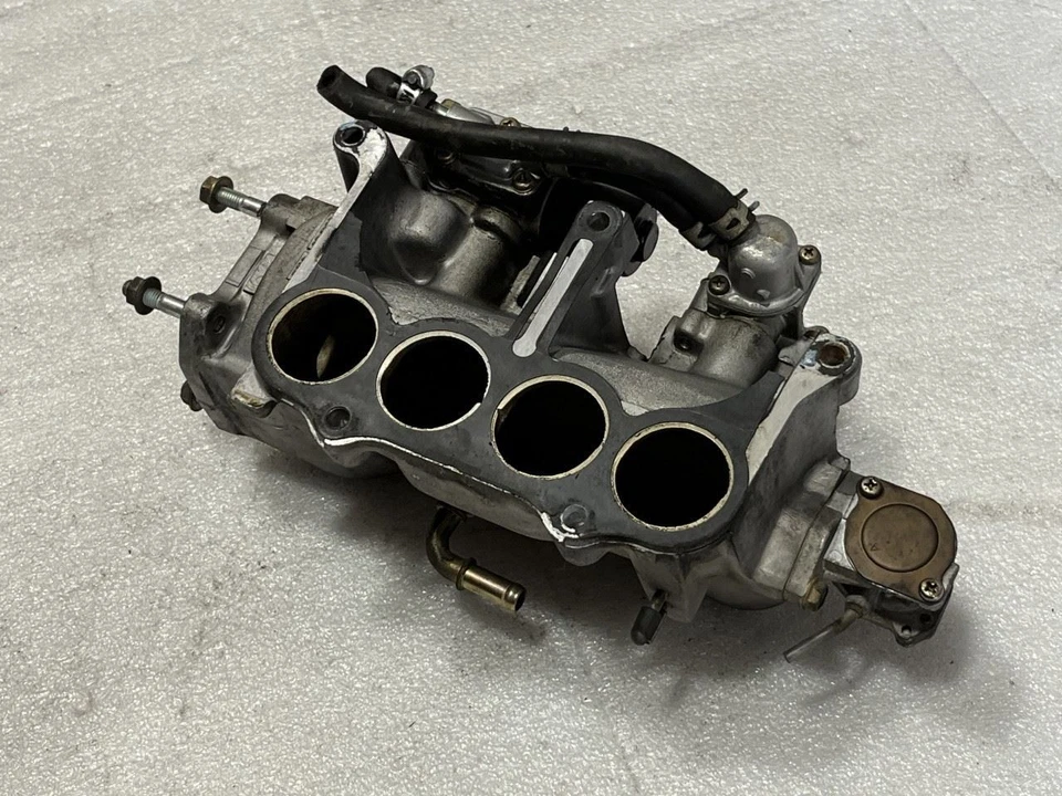 Honda Accord LX 1991 sedán motor colector de admisión superior Foto 2 de 4