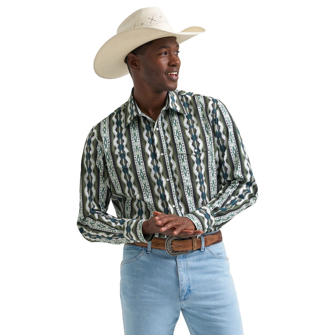 Wrangler Checotah® Men's Classic Fit Green Western Snap Shirt