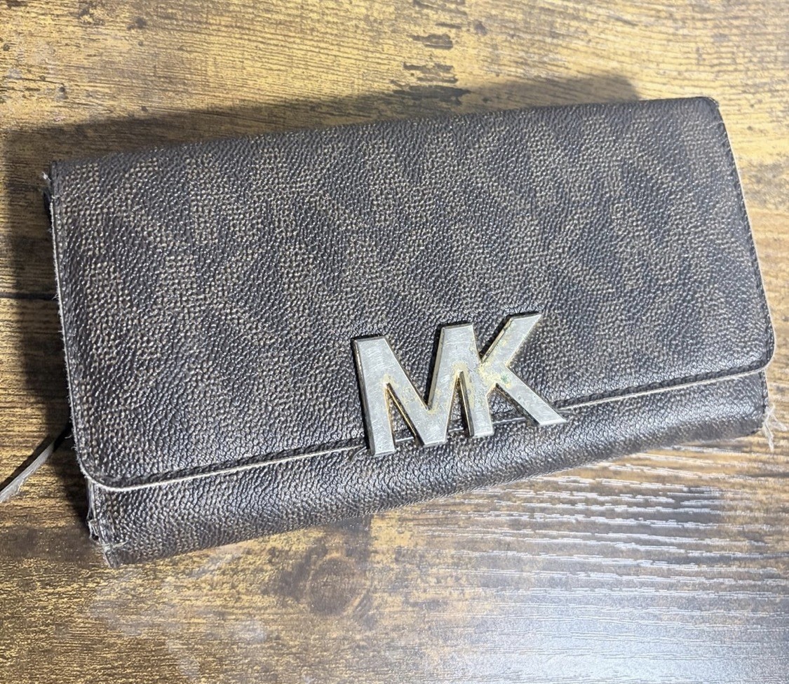 MK Wallet - image 1