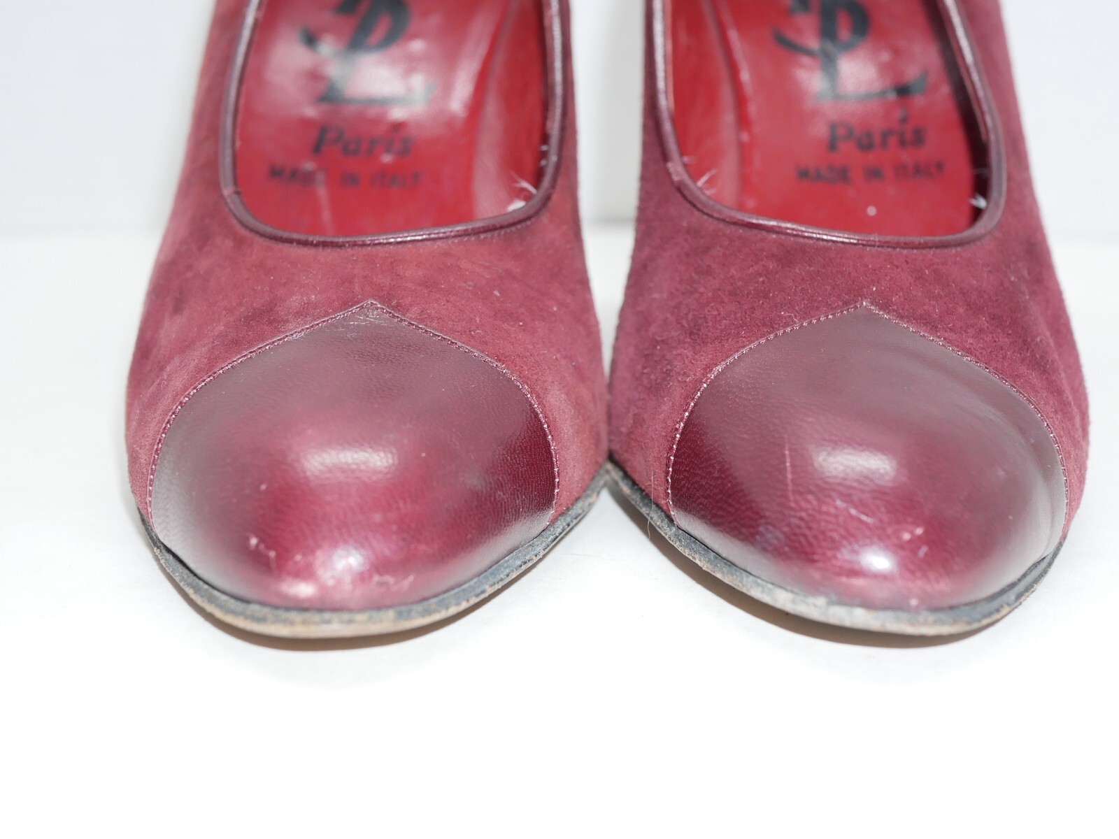 Décolleté slip on vintage Yves Saint Laurent taglia 8 5 M tacco in pelle scamosciata rosso bordeaux