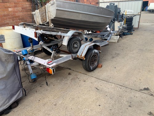 Boat Trailers, Second Hand Available from $150- $2990 Single & Tandem Many REGD. - Picture 9 of 13