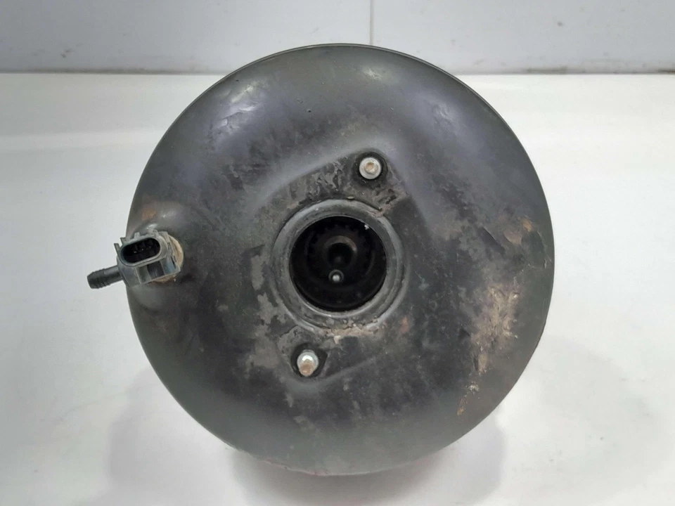 Dodge Ram 1500 2013-2018 potencia de freno OEM 04581523AE Foto 4 de 4