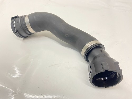 BMW F01 F02 730d Kühlmittelschlauch Kühlerschlauch Schlauch 8509273