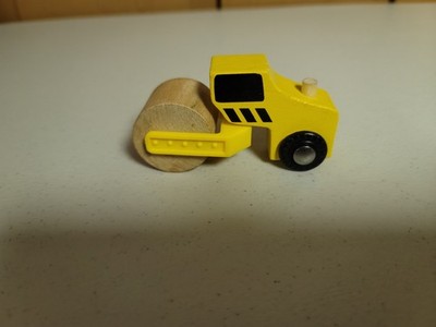 Wooden railway Steamroller Accessory Vehicle  Very Good Condition