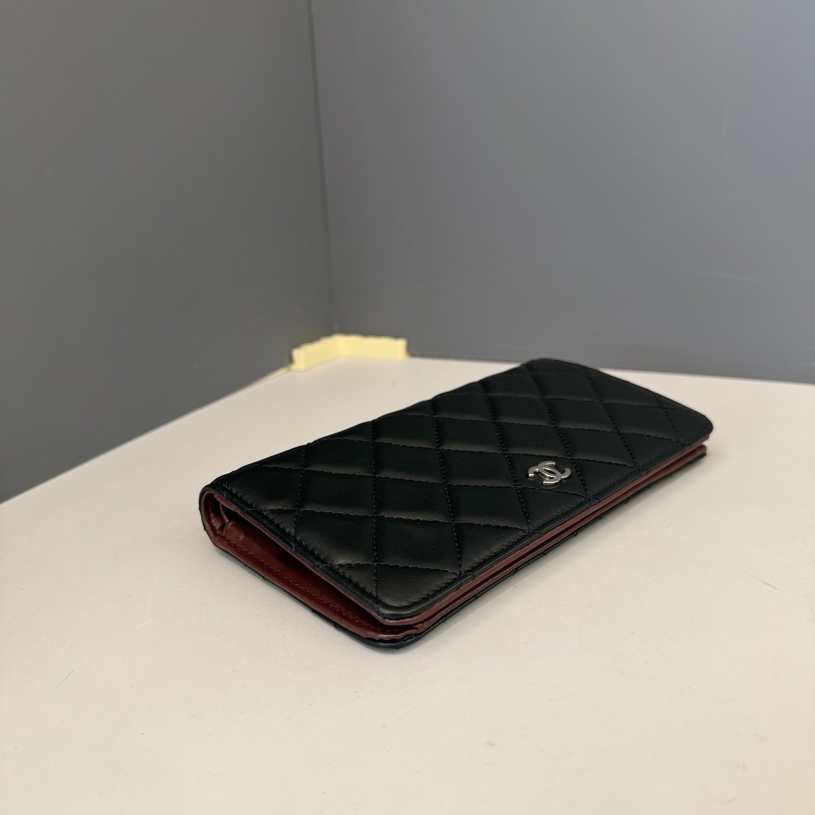 Chanel Quilted Continental Wallet Burgundy Black Lambskin (zs042426c9) — image 7