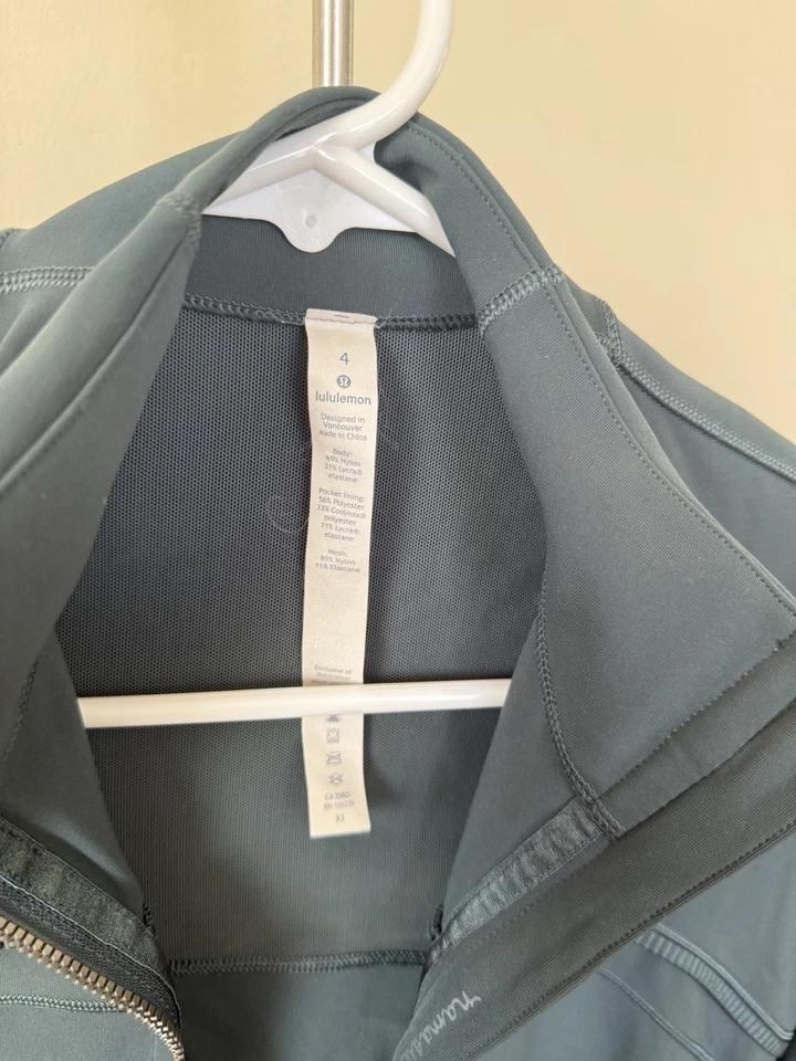 Abrigo Chaqueta de Correr Lululemon Verde Azulado Talla 4 Define Nulu Foto 4 de 4