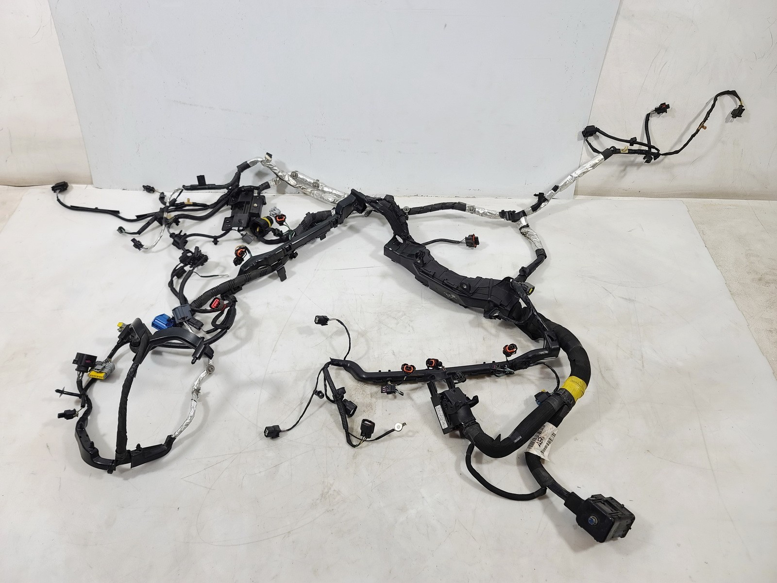 17-20 JAGUAR F-PACE 3.0L V6 ENGINE ROOM WIRE WIRING HARNESS OEM