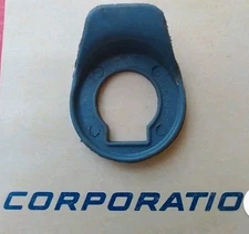 AMC/JEEP 1973/85 GLOVEBOX DOOR SEABLUE PLASTIC PULL PUSH BUTTON HANDLE J5465778 