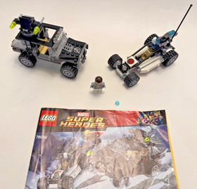 LEGO Marvel: Avengers Hydra Showdown (76030) READ
