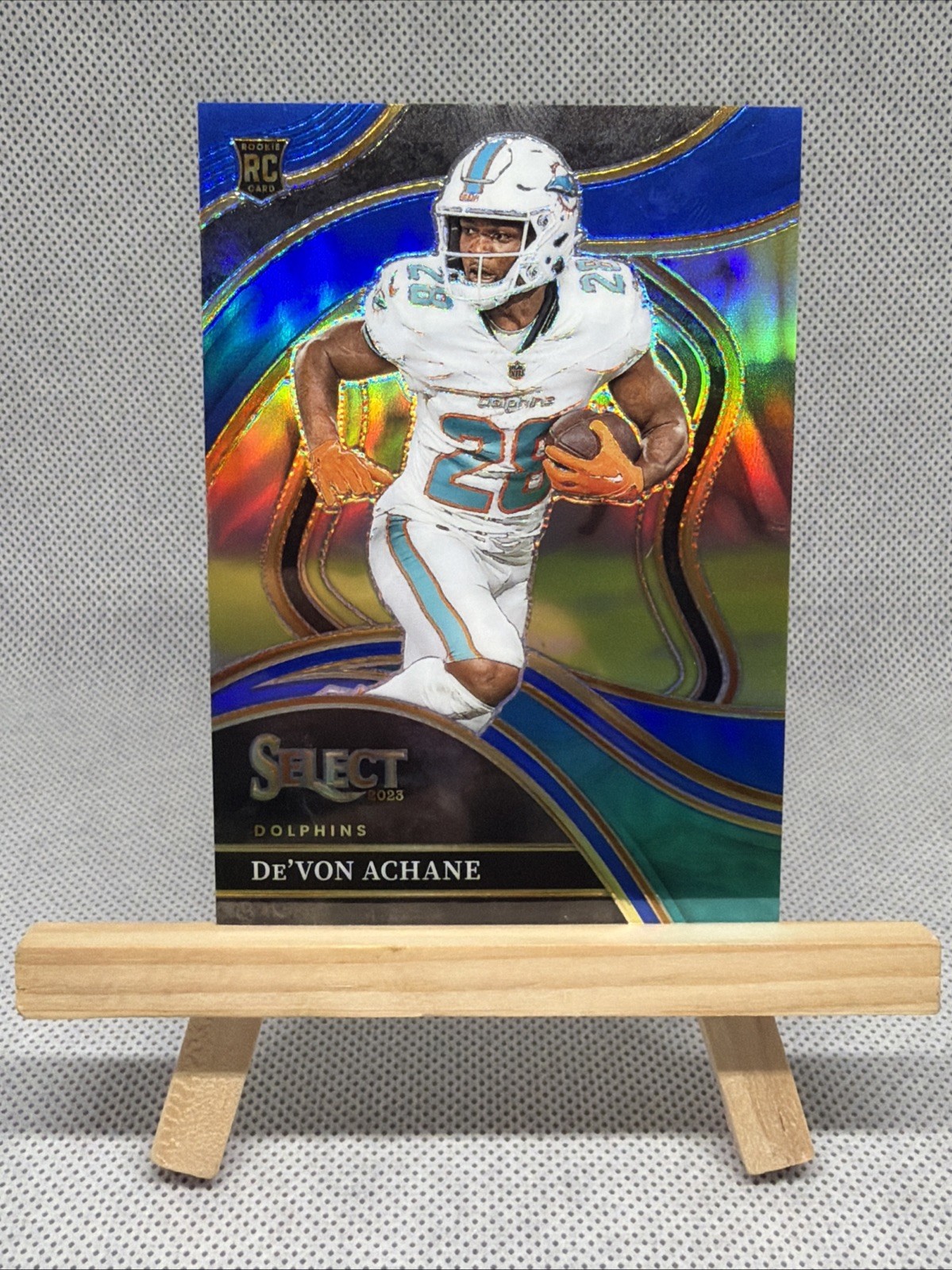 2023 Panini Select - Club Level De'Von Achane #274 Blue Prizm /99 (RC)