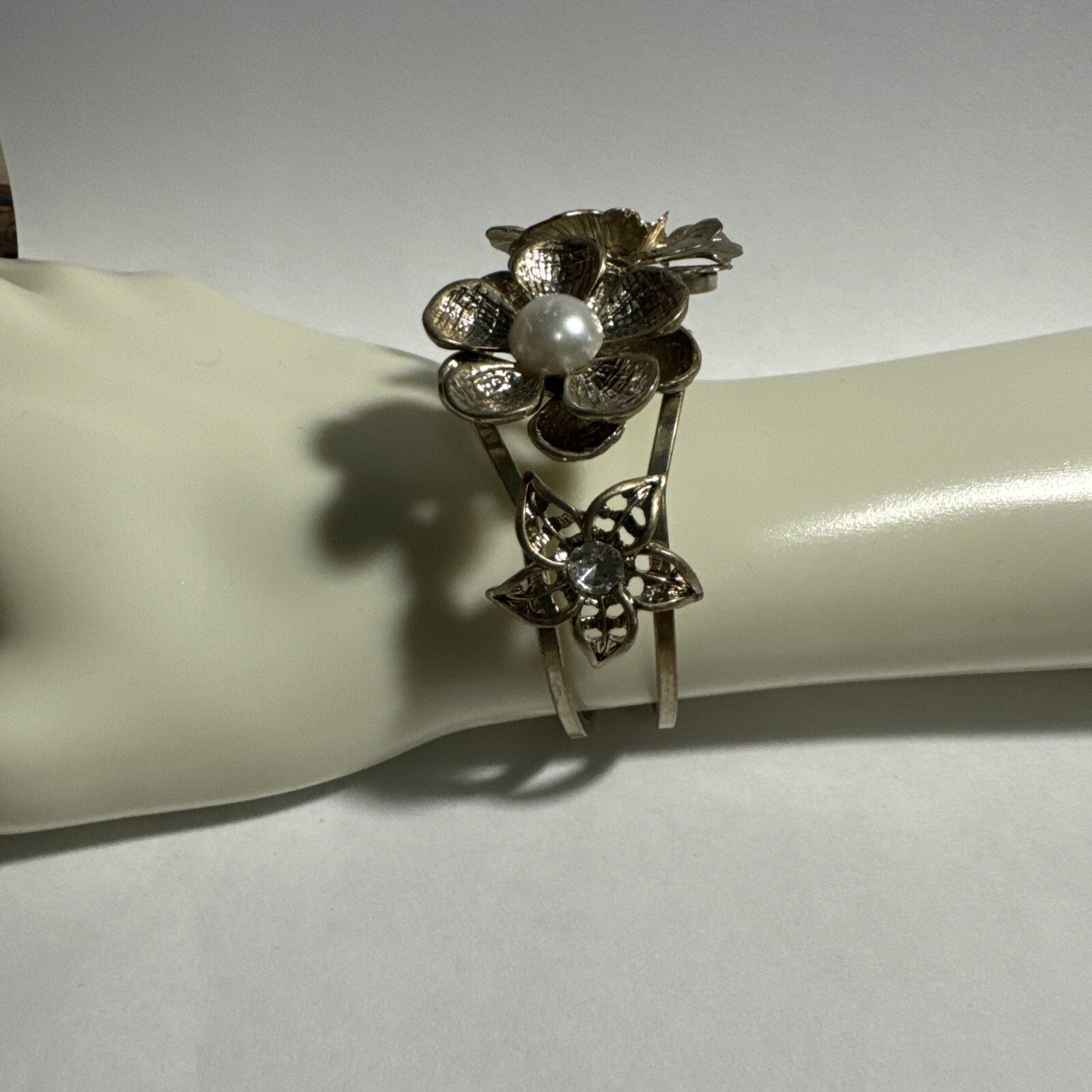 Statement Gold Flower Hinged Bangle Bracelet Crys… - image 2