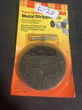 3M 7771 4-Inch Rust And Paint Removal Disc And Hardware